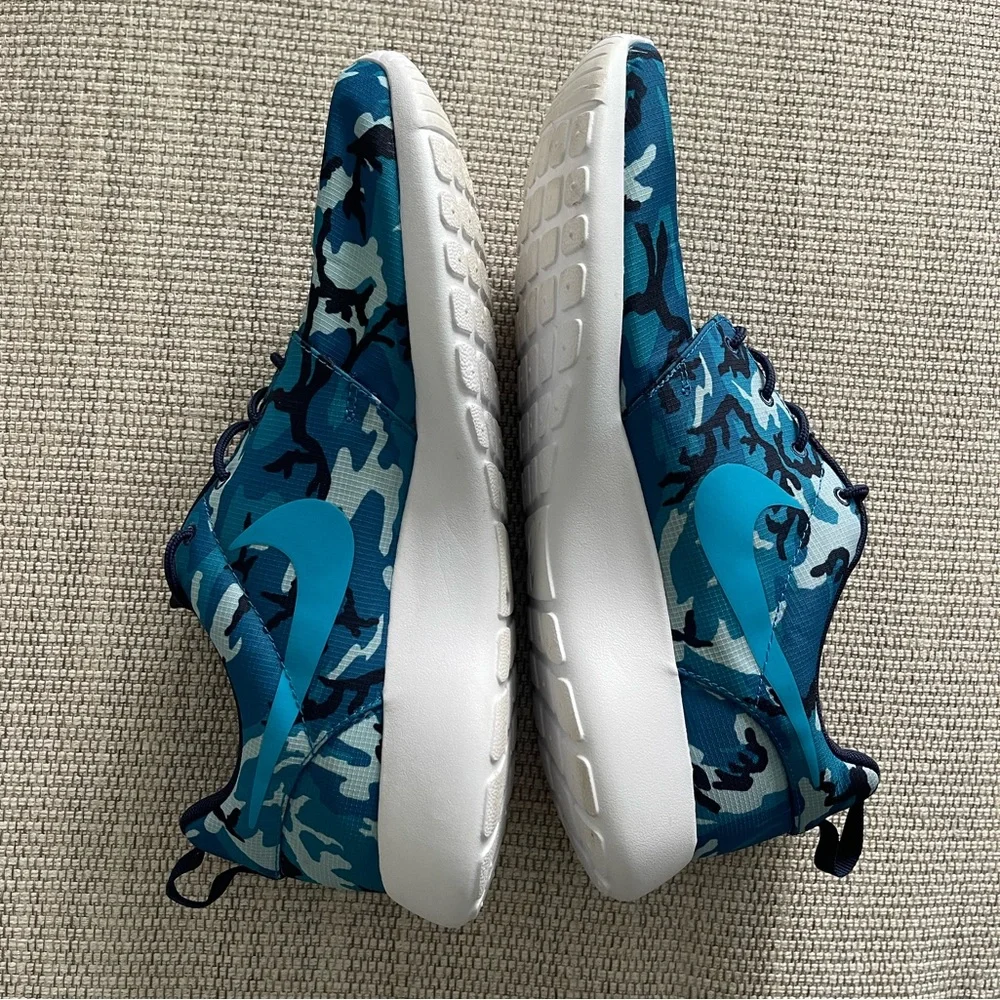 Nike Rosherun Print Dark Electric Blue